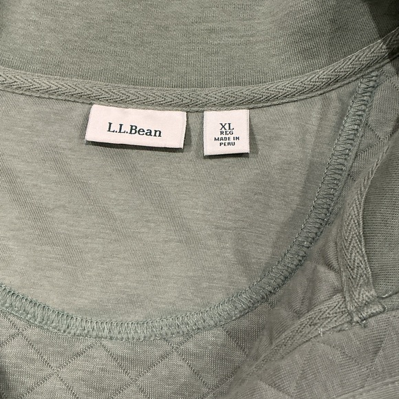 LLBean Women's Quilted Quarter-Zip Pullover Green, size XL - Picture 2 of 7